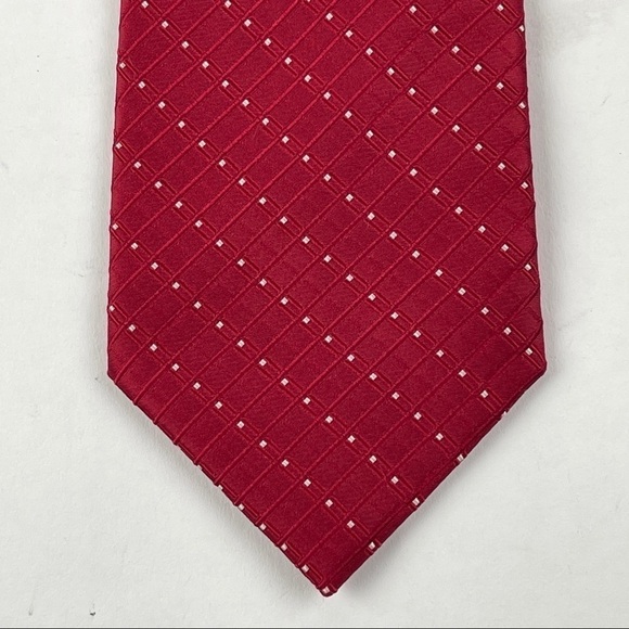 George Mens Tie Red Polka Dot All Silk Hand Made - Picture 6 of 6